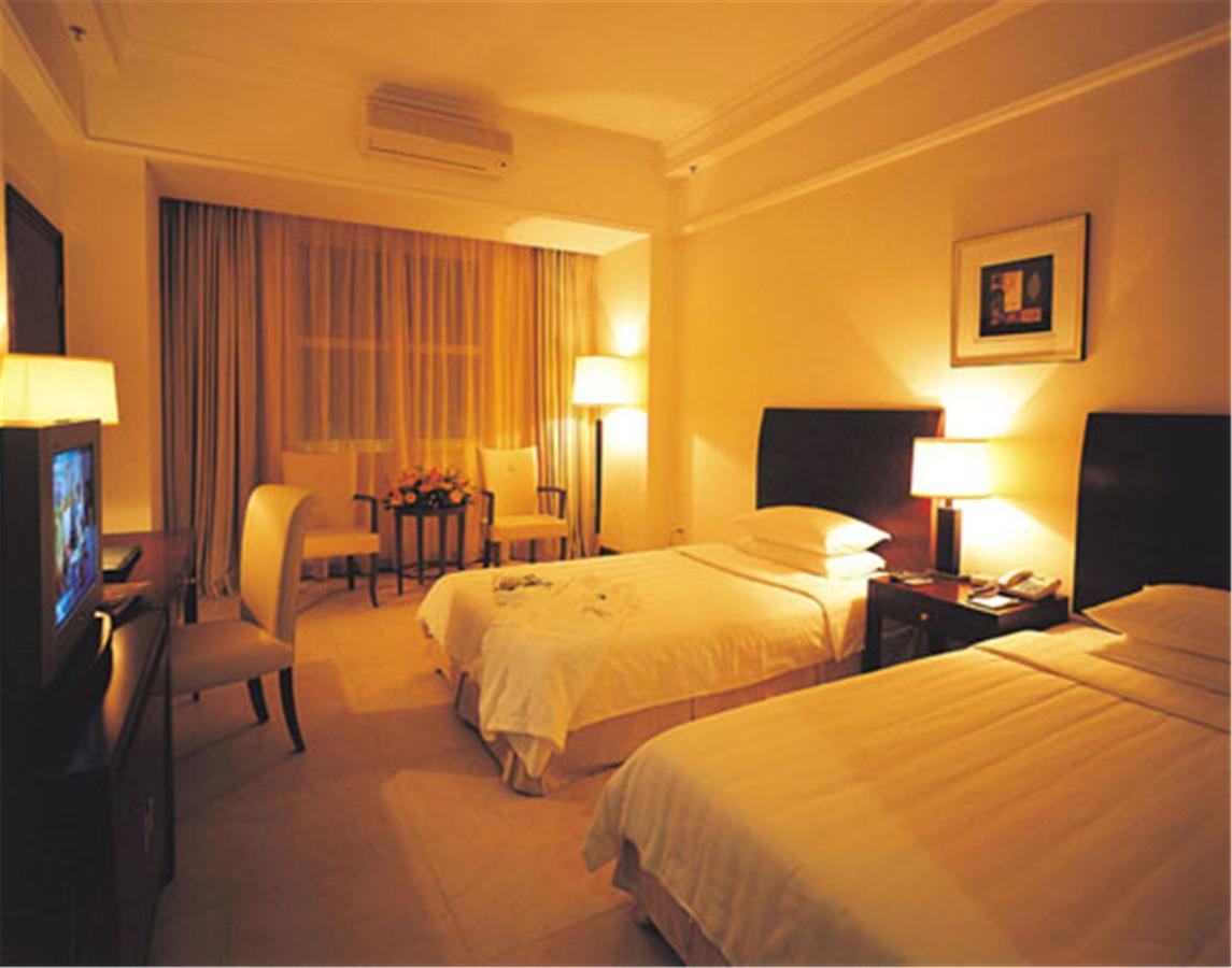 Clifford Golden Lake Hotel Foshan Cameră foto